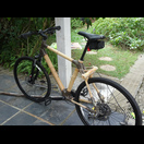 Das Bambus-Fahrrad, das bis Phnom Penh halten soll